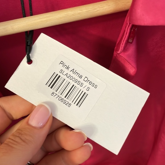 dress - Picture 6 of 9